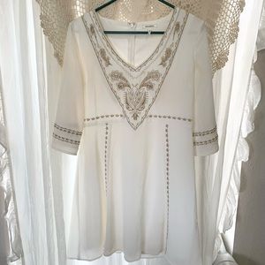 soieblu white Gold Mini Dress Boho NWOT smudge L
